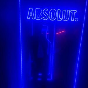 Meet your Posher, JB